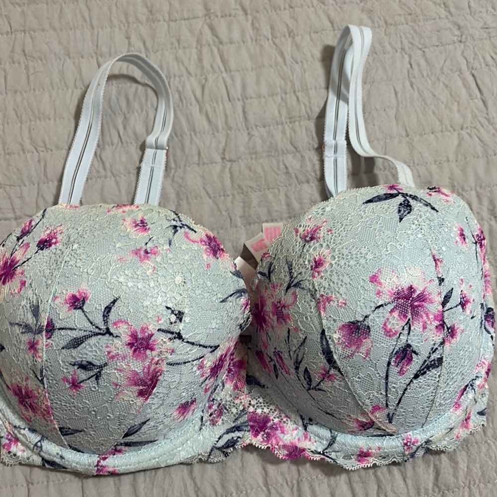 Victoria's Secret White and Pink Underwire Bra